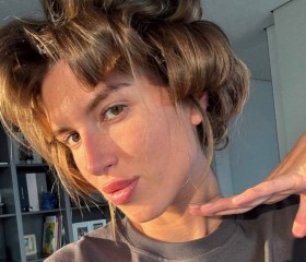 Valeriya, 36, Munich