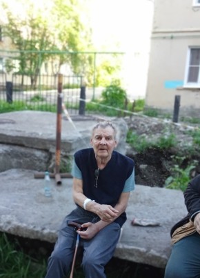 Антон из Мурмаши 65 лет