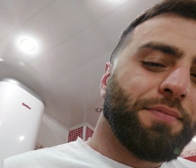 Edvard, 27, Yerevan