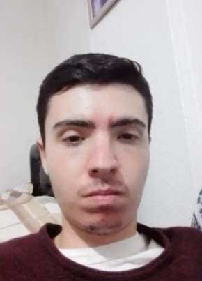 Berkay Ulubahsi, 23, Türkiye Cumhuriyeti, İzmir
