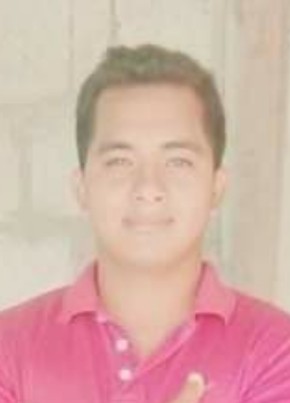 DANIEL SEMINARIO, 26, República del Ecuador, Machala