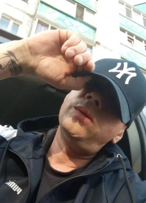 Николай Иванов из Сургута 43 года