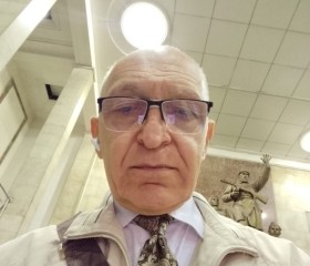Boracius, 66, Amsterdam