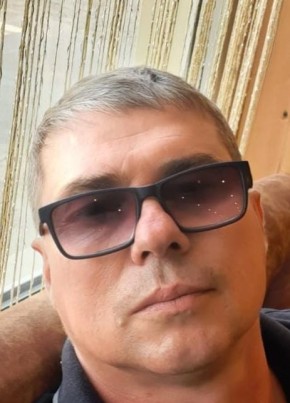 Илья, 41, Россия, Славянск На Кубани