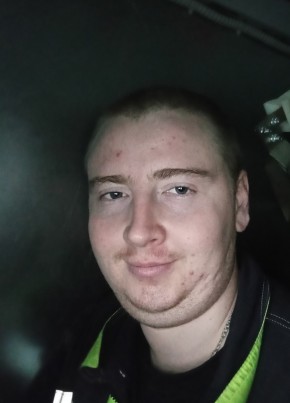 Кирилл из Ижевска 27 лет