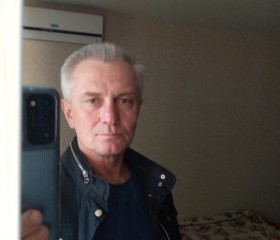 Аркадий, 57 лет, Москва