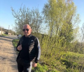 Игорь, 25 лет, Крычаў