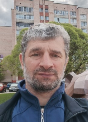 Али из Махачкалы 45 лет