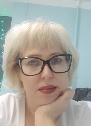 Марина, 44, Россия, Энгельс