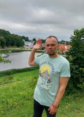 Jura, 48, Latvia, Riga