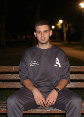 Дима из Берасьце 21 год