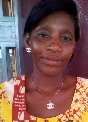 leonie, 43, Republic of Cameroon, Yaoundé
