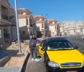 adel, 42, Alexandria