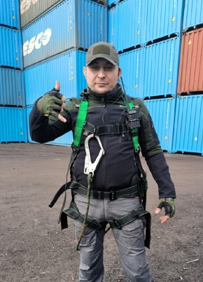 Антон, 35, Россия, Новороссийск
