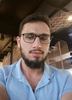Abbas, 22, Iraq, Kirkuk