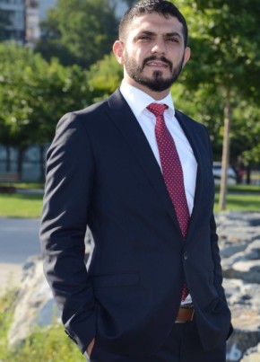 yunus emre, 33, Türkiye Cumhuriyeti, Esenyurt