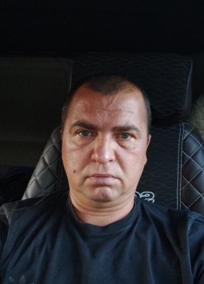 Андрей из Саратова 42 года