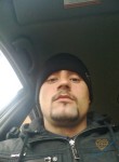 aleksey, 33 года