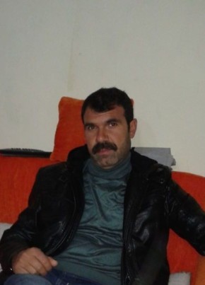 Sefer, 46, Türkiye Cumhuriyeti, Bandırma