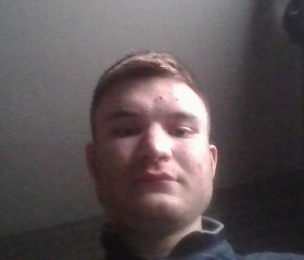 Tyler, 21, Belfast