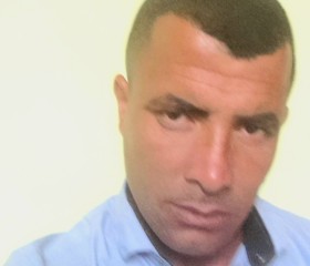 Nasser, 39, Chlef