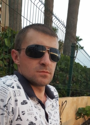 Александр, 37, Россия, Москва