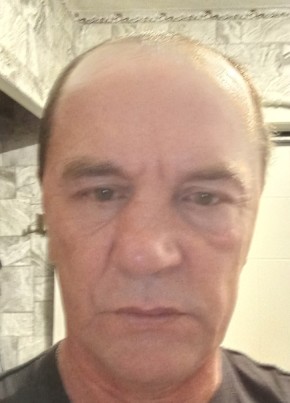 Viktor, 59, Russia, Promyshlennaya