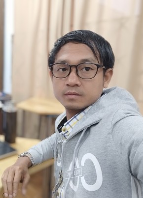 Thar, 30, Myanmar (Burma), Taunggyi