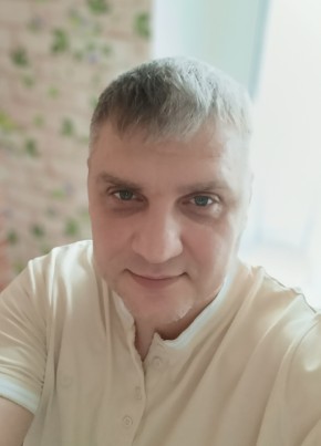Антон из Иваново 42 года