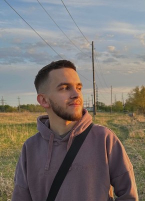 vadim, 21, Russia, Zelenoborsk