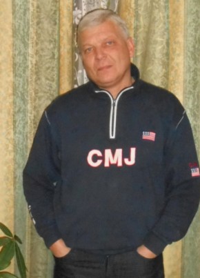Валерий из Саратова 63 года