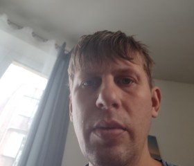 Pavlo Kondel, 37, Gent