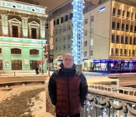 Makar, 69, Saint Petersburg