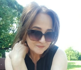 Nadezhda, 50, Stockholm