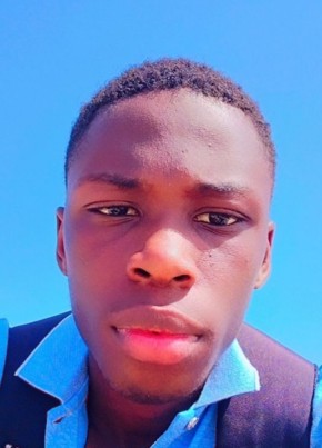 Gustave, 18, République Togolaise, Lomé
