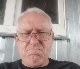 Artem, 59, Energetik