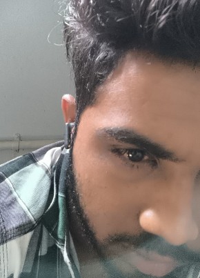 Achhu, 21, India, Bangalore