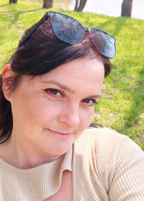 Ольга, 35, Россия, Колпино
