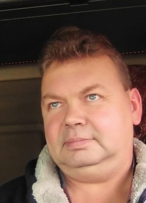 Dmitriy, 52, Russia, Shakhunya