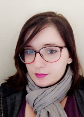 Laurine, 28, République Française, Auxerre