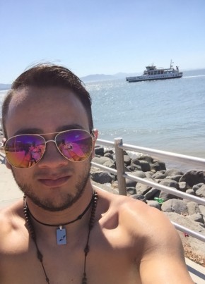 Diego Cascante, 35, República de Costa Rica, San José (San José)