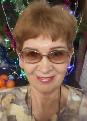 Надежда из Самары 65 лет