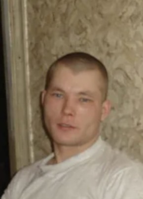 Евгений из Сысерти 47 лет