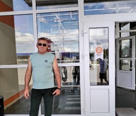 Sergey, 56, Karachev