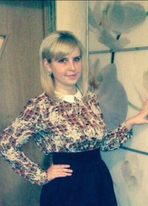 Ксения, 30, Россия, Барнаул