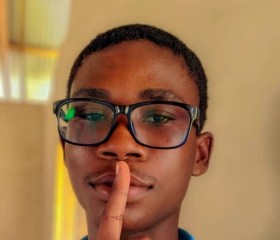 Emma, 18, Kumasi