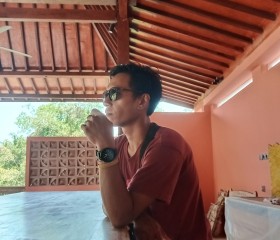 Friyan, 35, Tabanan