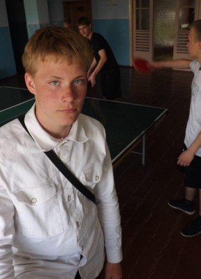 Oleg, 18, Belarus, Hrodna