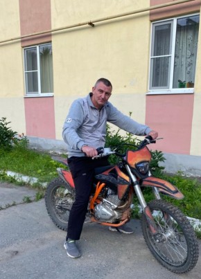 Андрей из Мурманска 46 лет