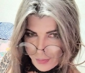 Victoria, 48, Uberaba